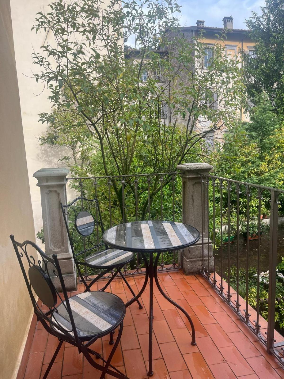 La Casa Di Mat Charme&Relax Διαμέρισμα Μπέργκαμο Εξωτερικό φωτογραφία